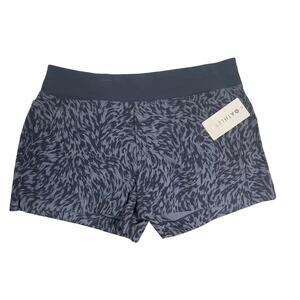 NWT - Athleta Trekkie North Printed 3.5" Short